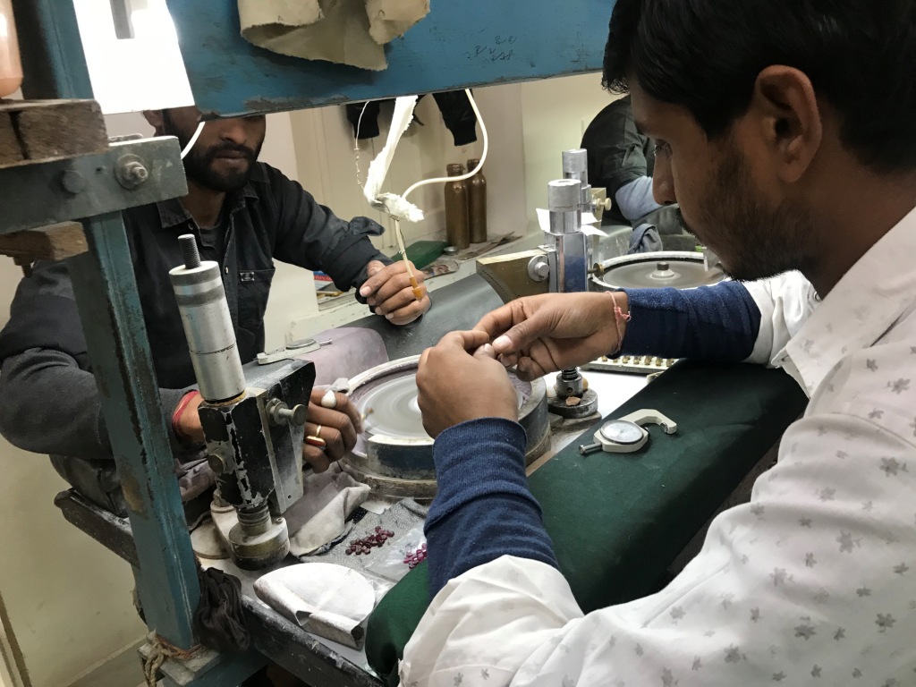gemstone bead making unit